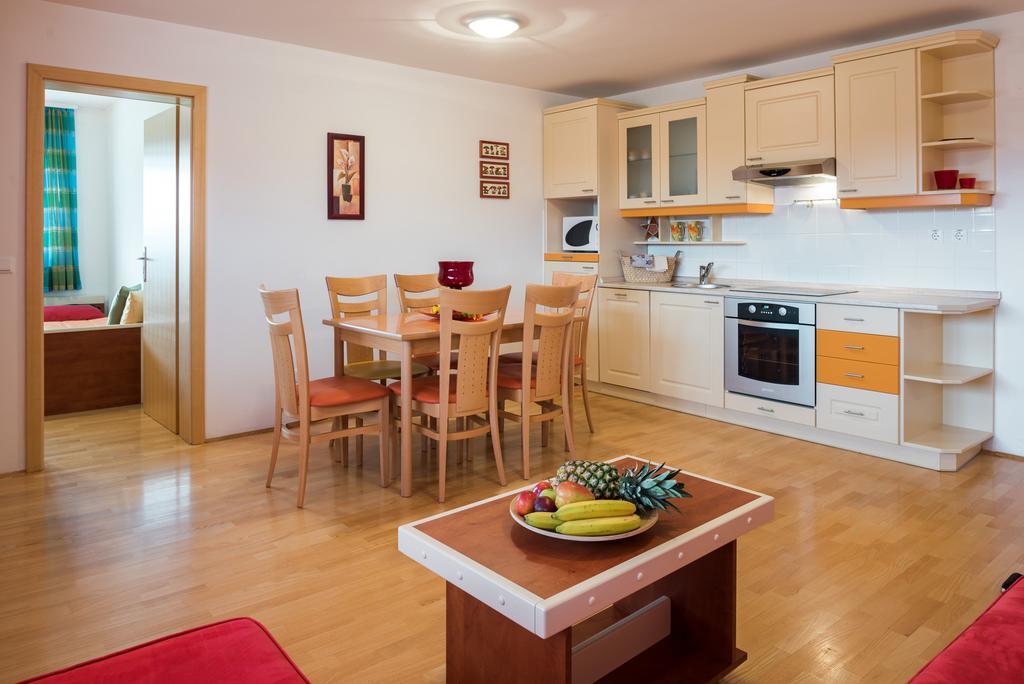 Apartments Moravske Toplice Room photo